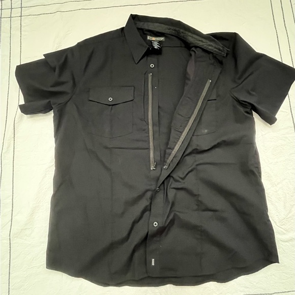 5.11 tactical button-down, short sleeve shirt. Size XXL. - Picture 3 of 3
